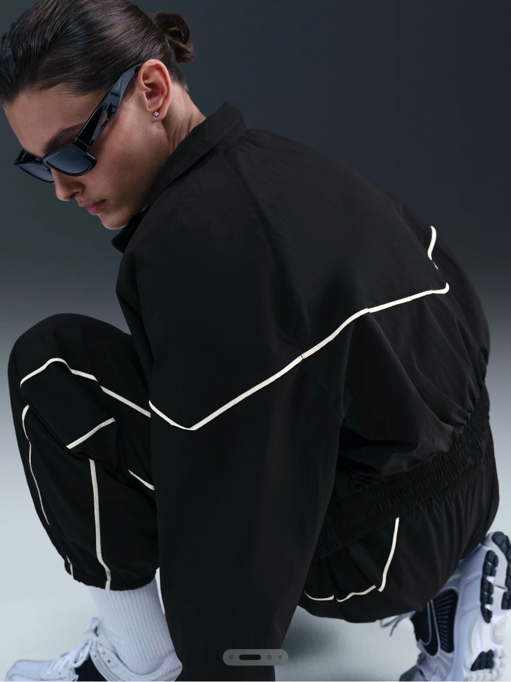 Nike Windrunner Track Jacket And Track Pant Matching Set Size Small